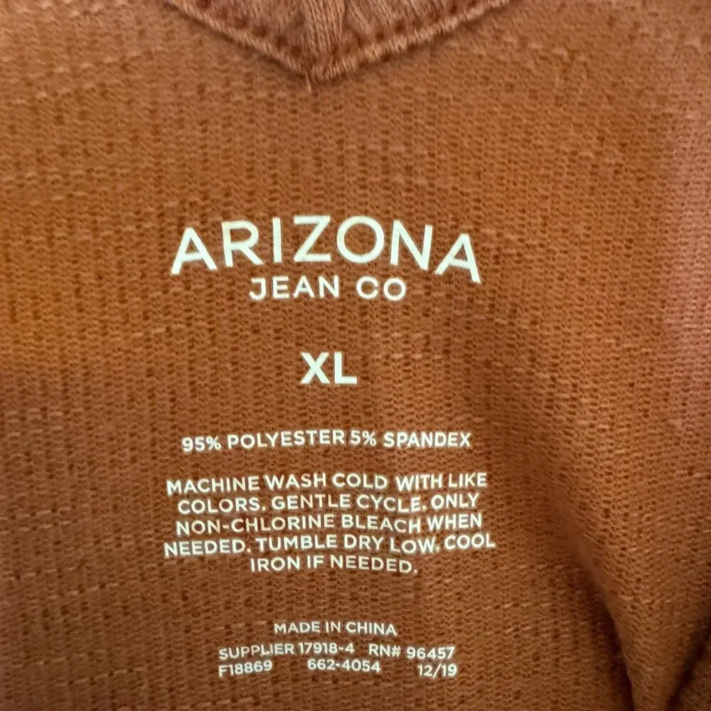 Arizona Jeans Co. Crop Top
